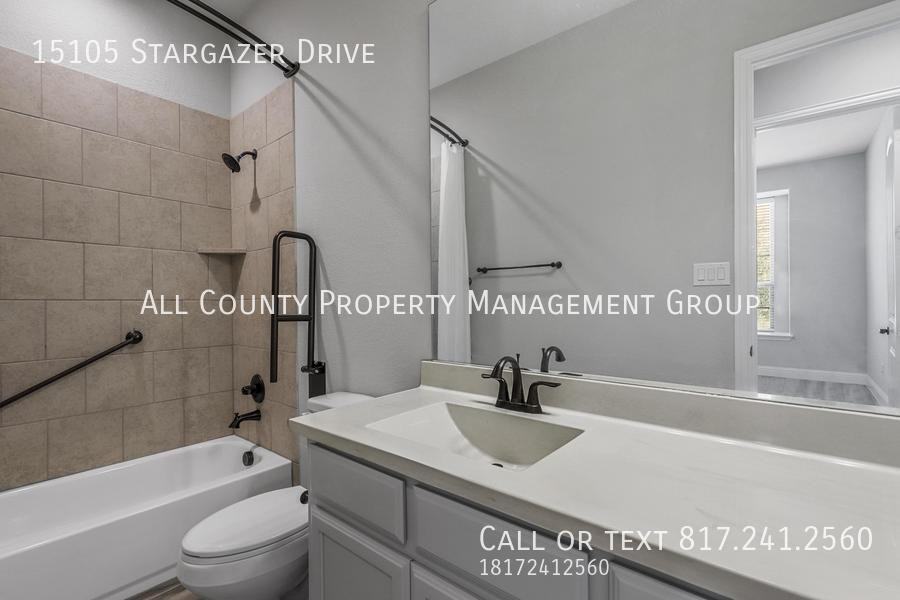 15105 Stargazer Dr - Photo 3 of 18