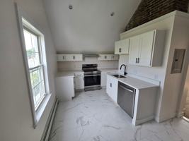 featured image of 14 Bartlett St