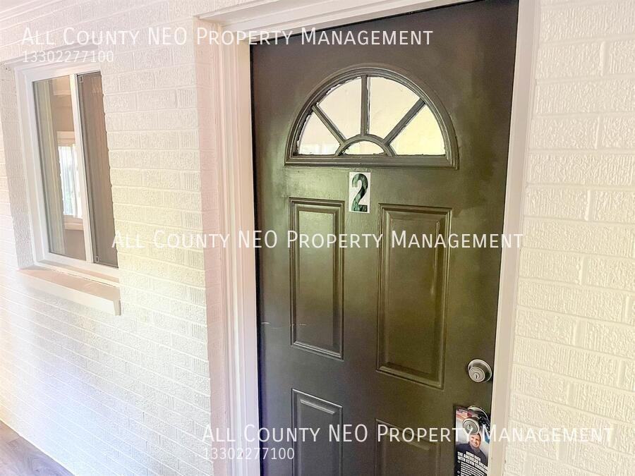 2116 Market Ave N #2 - Photo 2 of 8