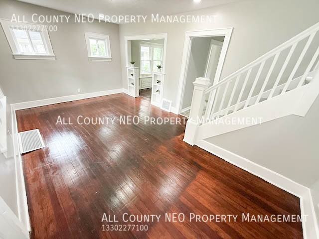 1114 Herberich Ave - Photo 3 of 21