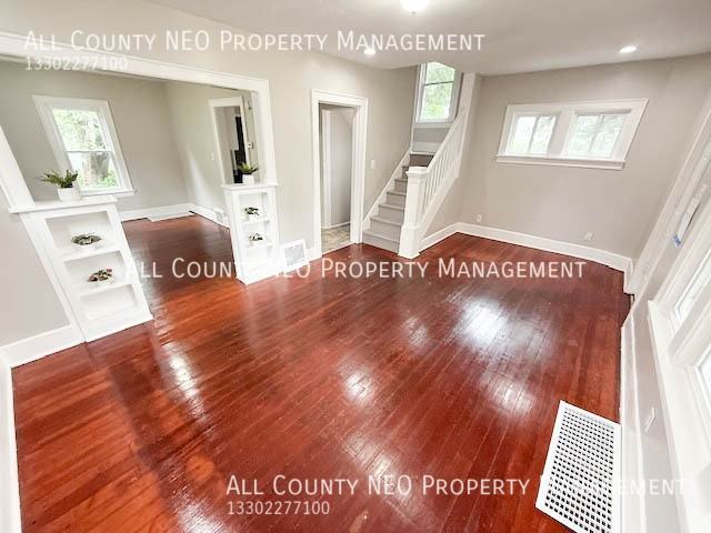 1114 Herberich Ave - Photo 4 of 21