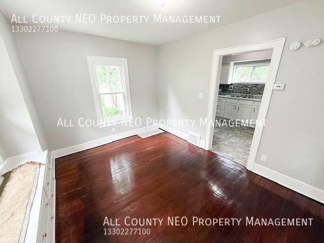 1114 Herberich Ave - Photo 7 of 21