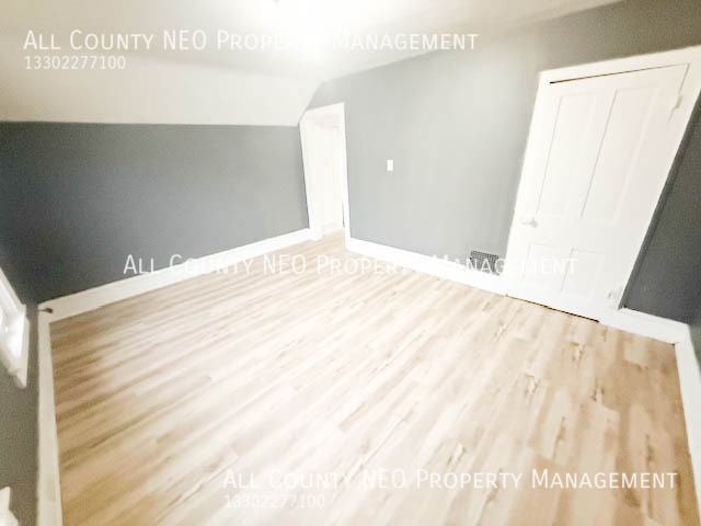 682 Sumner St - Photo 5 of 10