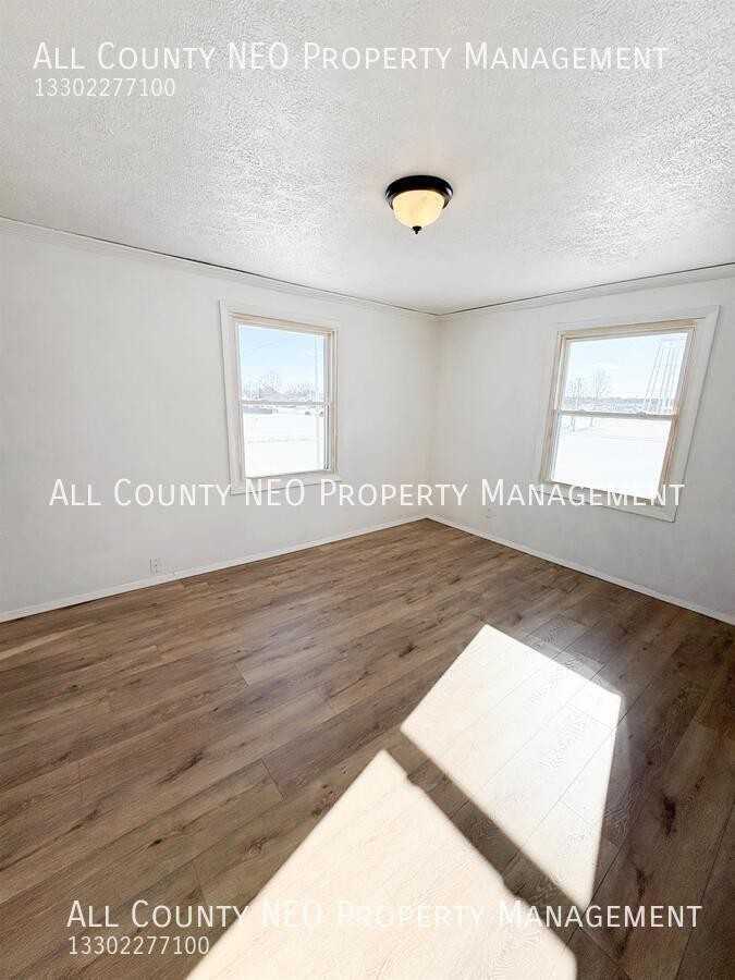 9584 Greenmeadow Rd #F - Photo 6 of 14