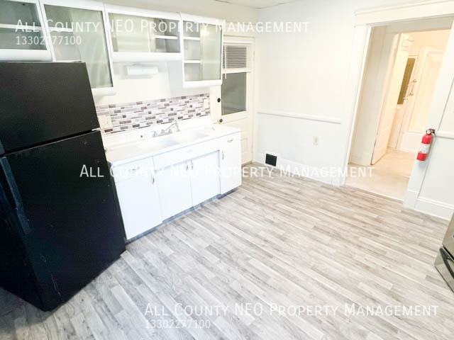 12321 Imperial Ave - Photo 2 of 16