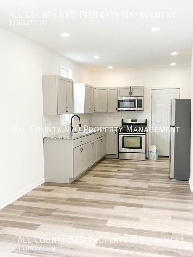 2232 W 104th St - Photo 2 of 10