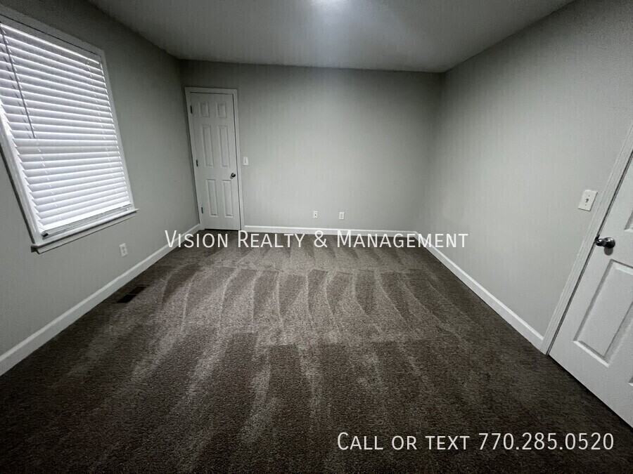 205 Old Bremen Rd #E1 - Photo 5 of 12