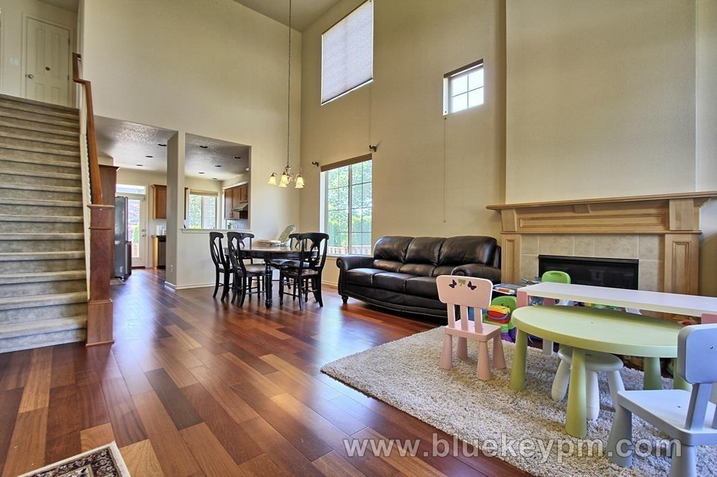 16890 Nw Milcliff St - Photo 3 of 20