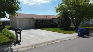 421 Summit Dr - Photo 1 of 1