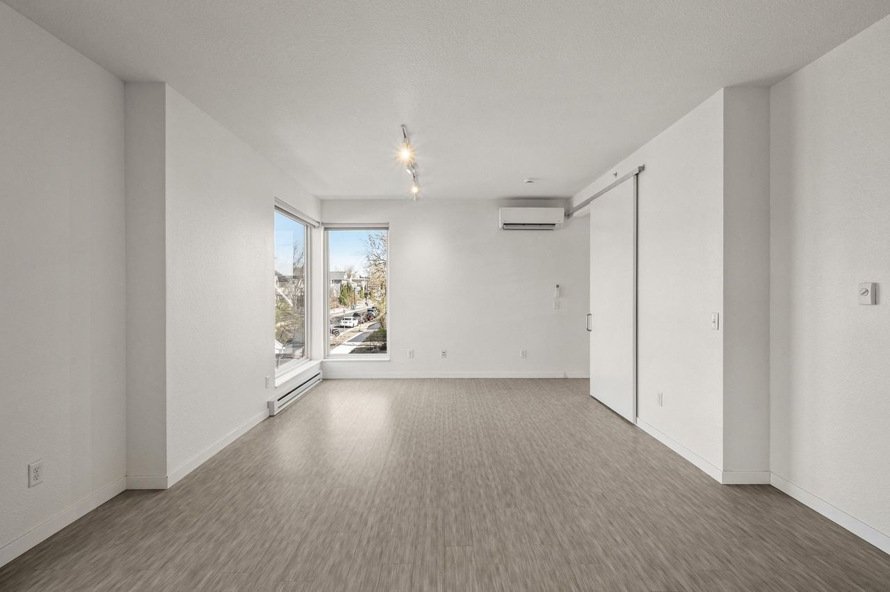 3535 Grand Apartments - Photo 3 of 7