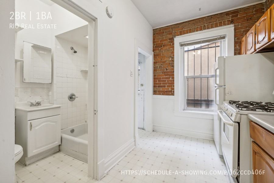 1418 N Emerson St #A - Photo 7 of 11