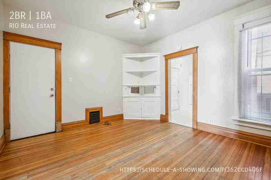 1418 N Emerson St #A - Photo 4 of 11