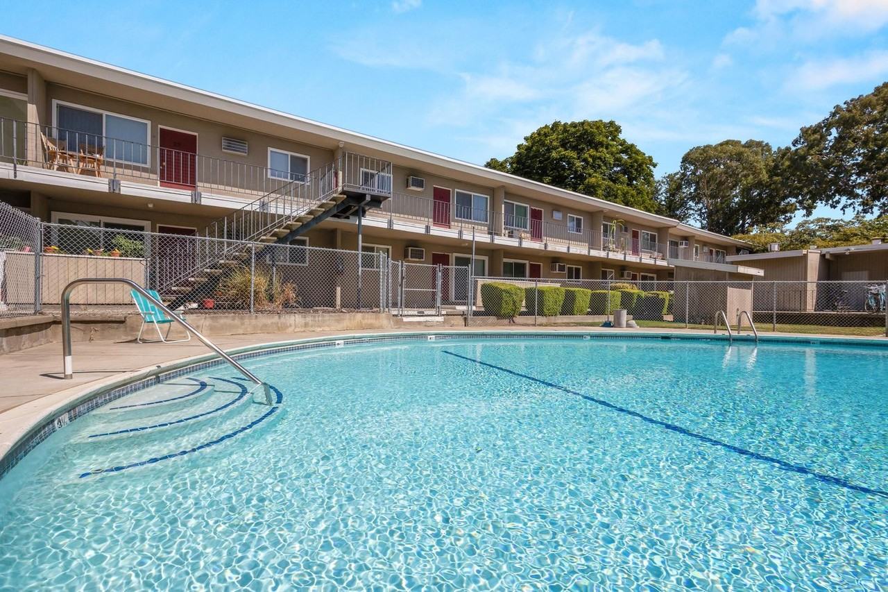 University House Investors - Photo 2 of 5