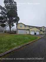 1135 Se Oar Ave #A - Photo 1 of 1