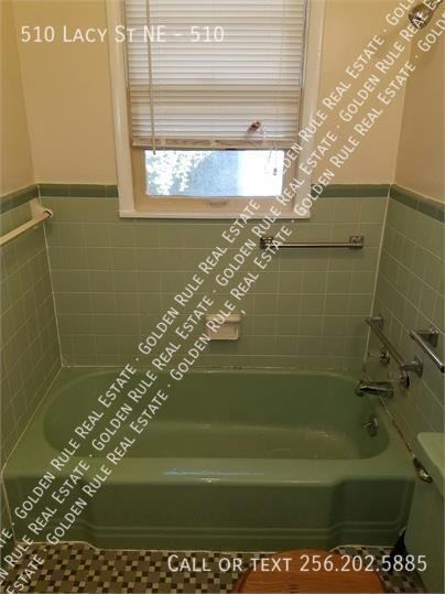 510 Lacy St Ne #510 - Photo 4 of 4