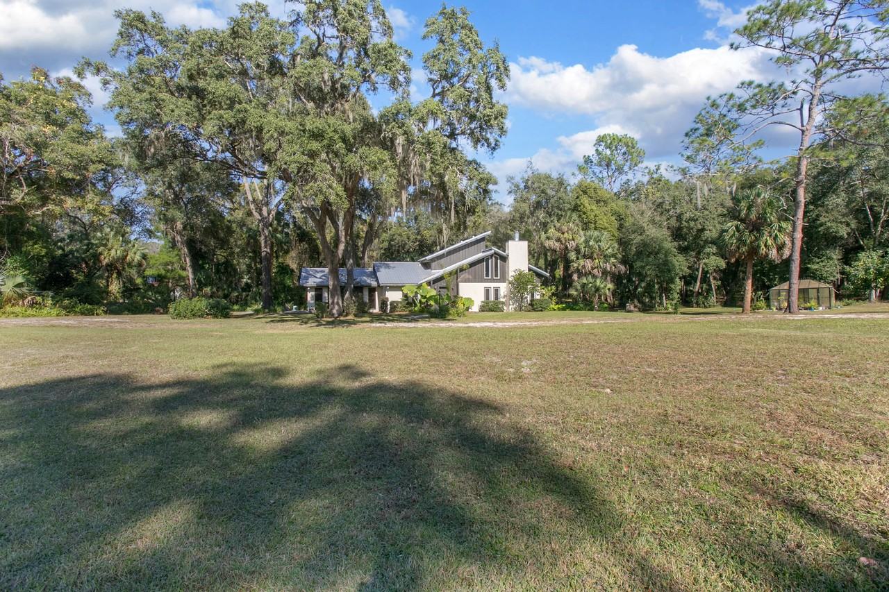 5735 Fox Hollow Rd - Photo 3 of 28