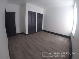 5658 S Michigan Ave - Photo 1 of 1