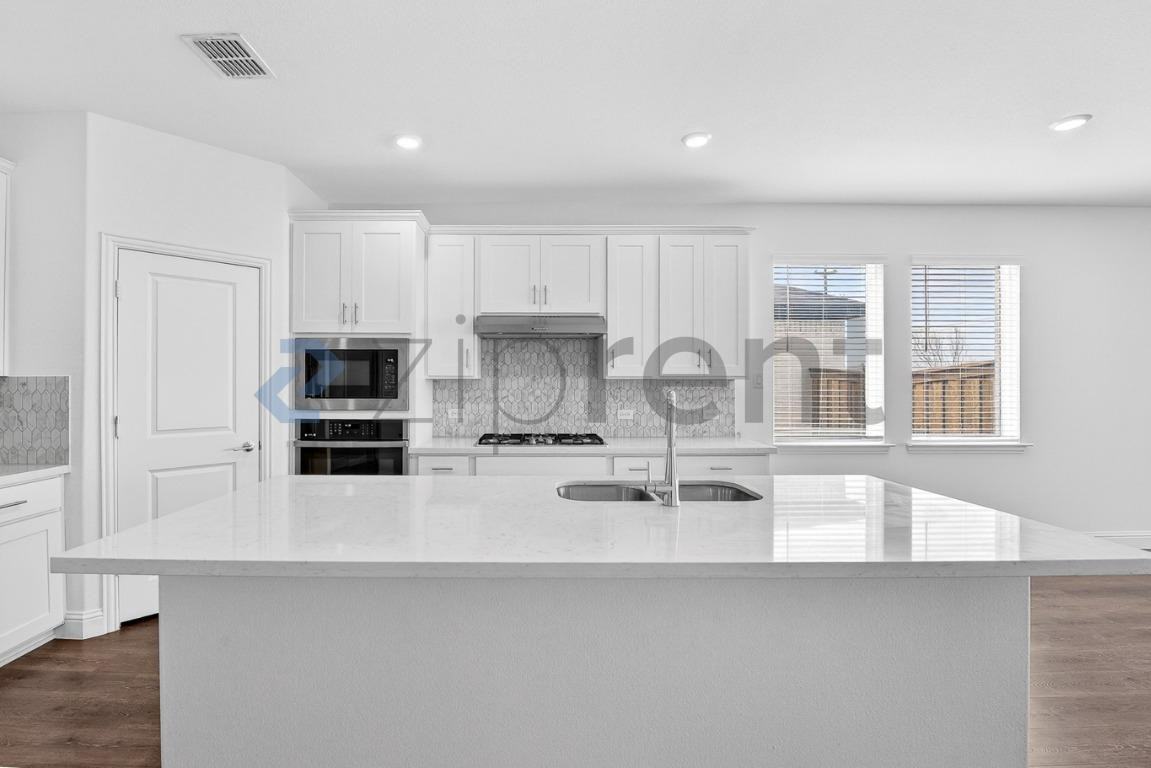 14809 Bandana Rd - Photo 7 of 28