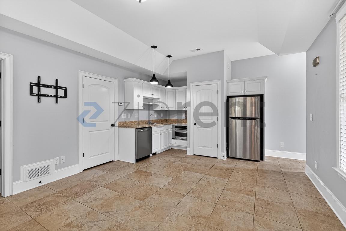 5029 Ardenwoods Dr #1 - Photo 6 of 10