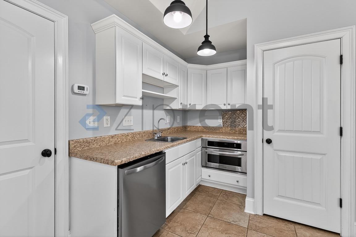 5029 Ardenwoods Dr #1 - Photo 7 of 10