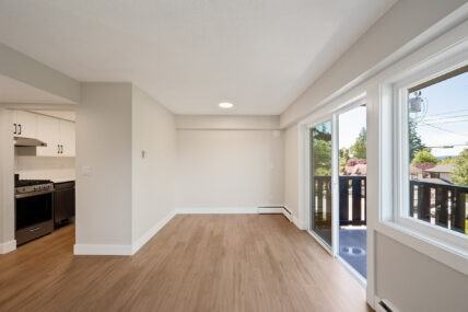 Lamplighter Apartments - Photo 3 of 27