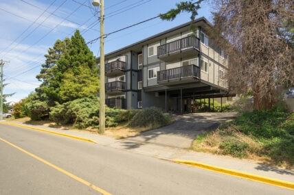 Lamplighter Apartments - Photo 6 of 27