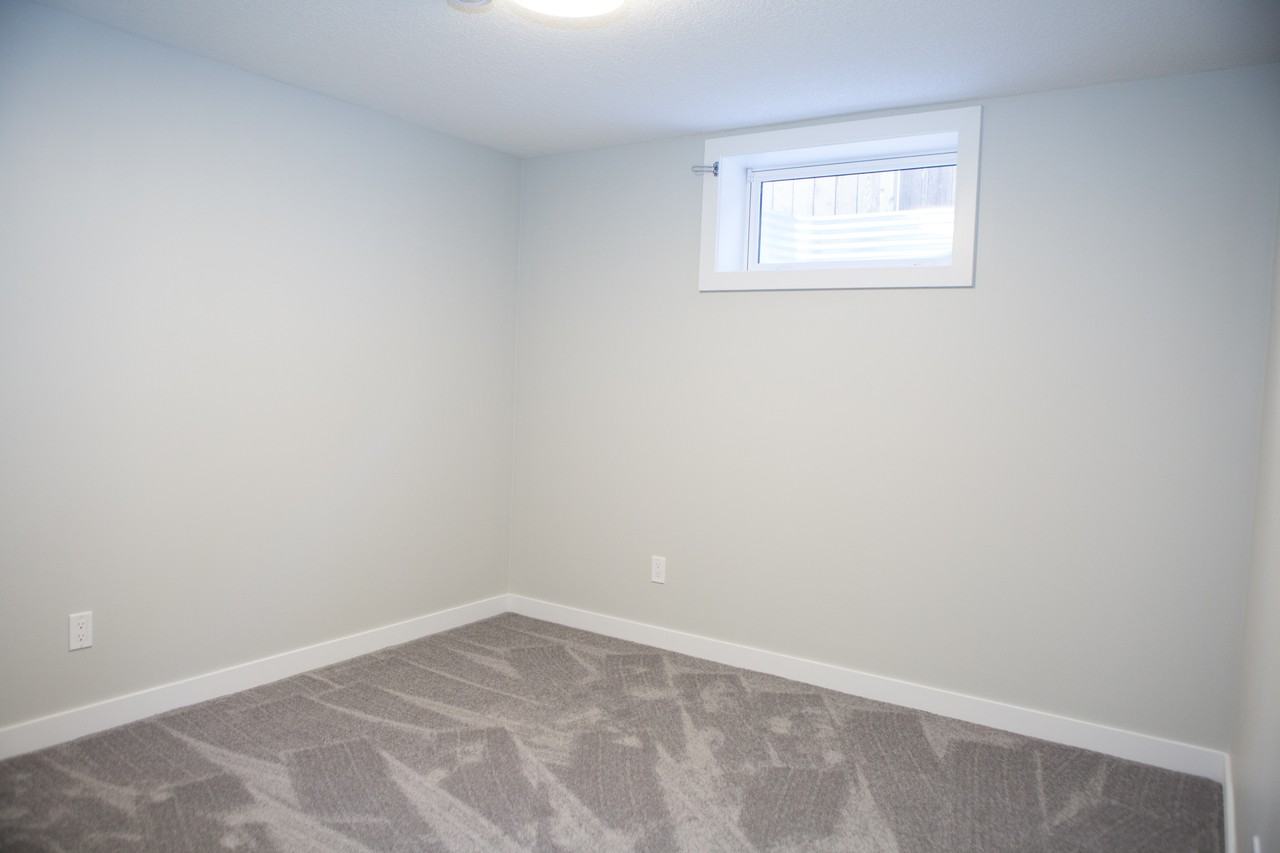 Ekota Down - Photo 7 of 16