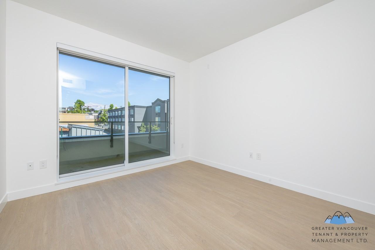 8888 Osler St - Photo 7 of 11