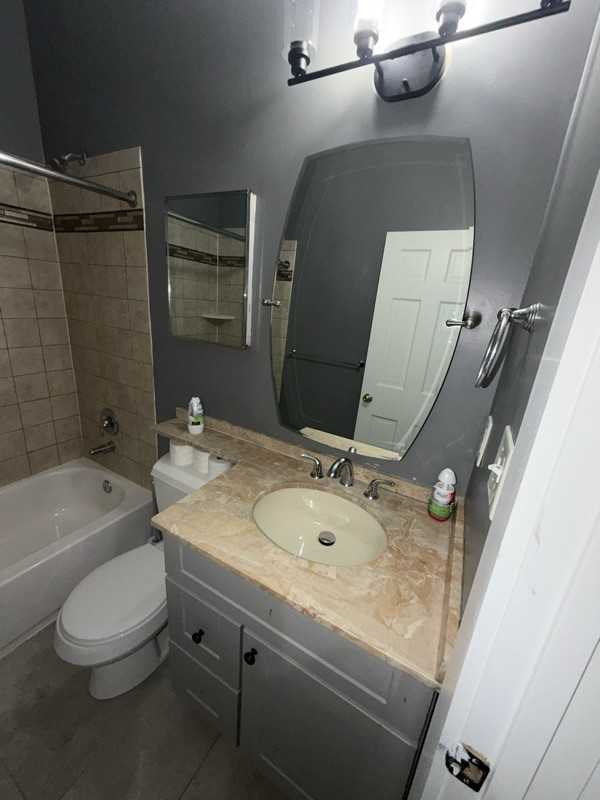 1501 E Baltimore St #2 - Photo 6 of 10