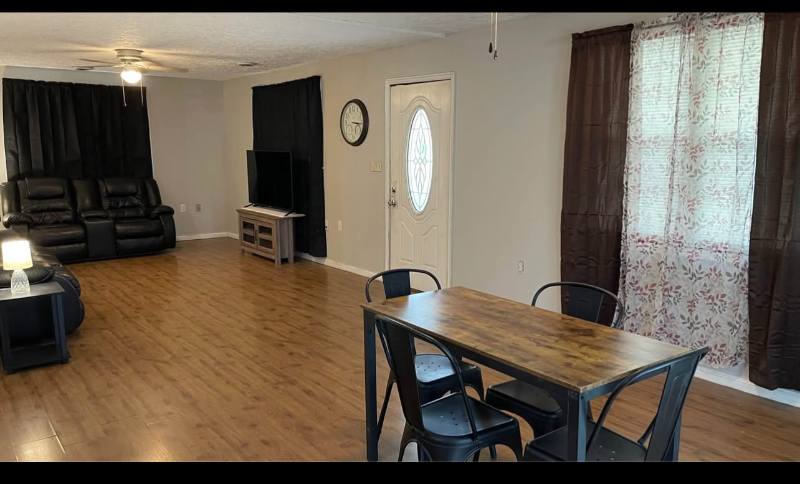 28 1st St - Photo 2 of 10