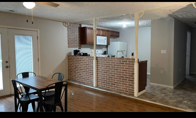 28 1st St - Photo 3 of 10