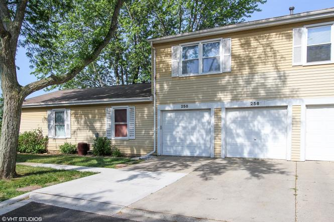 256 Sunset Ct - Photo 3 of 18