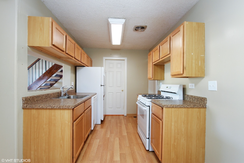 256 Sunset Ct - Photo 5 of 18