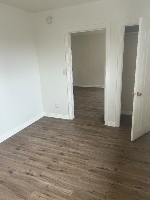 736 W Century Blvd #736-5 - Photo 4 of 19