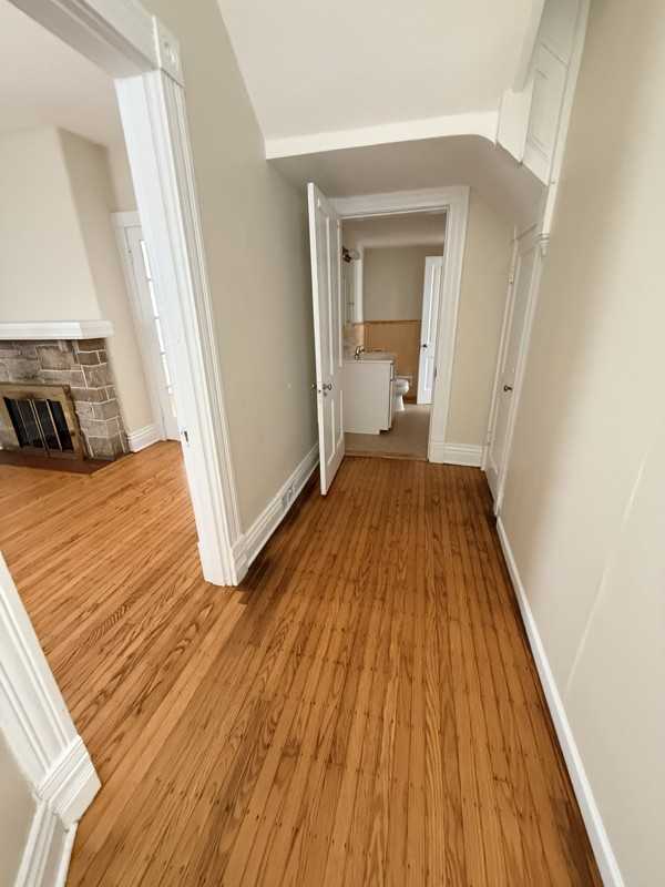 215 Norbourne Blvd #215 - Photo 7 of 15