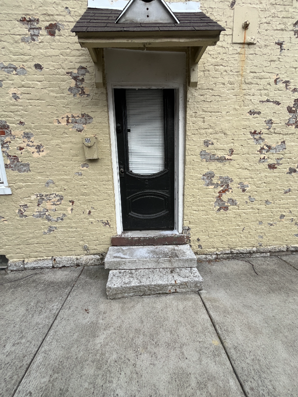 101 Green St #101 - Photo 3 of 19