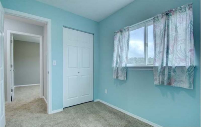 1641 Bowmont Ave - Photo 6 of 9