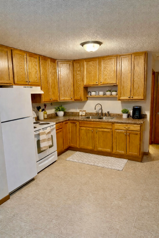 1201 Whitewater Ave #5 - Photo 3 of 7