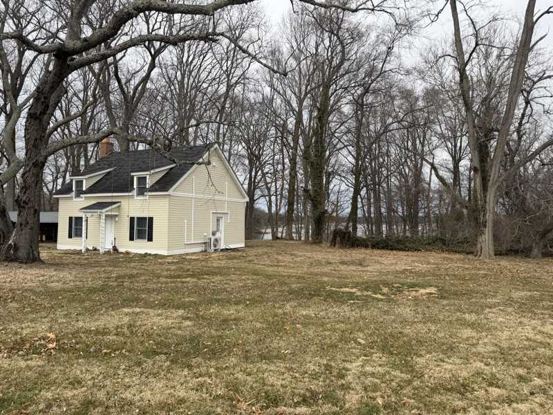 230 Corsica Neck Rd - Photo 3 of 19