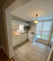 featured image of 405 Elmwood Ave #1