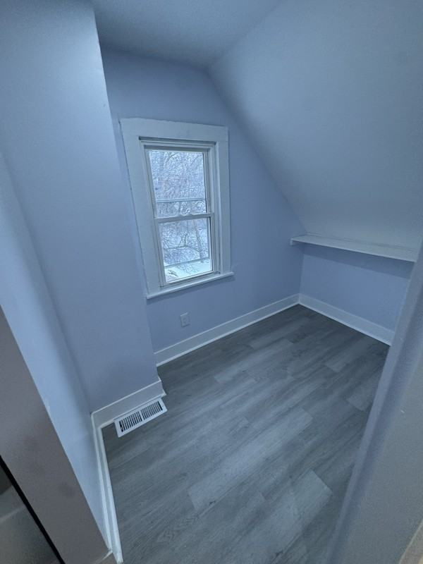 7926 Cory Ave - Photo 6 of 20