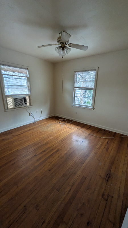 2225 Wisteria St #E - Photo 5 of 6