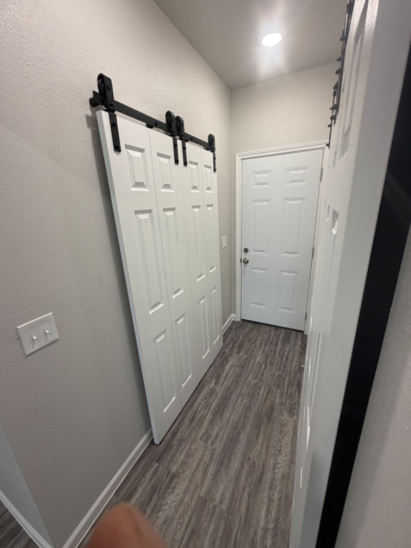 1623 W Ashby Pl - Photo 5 of 17