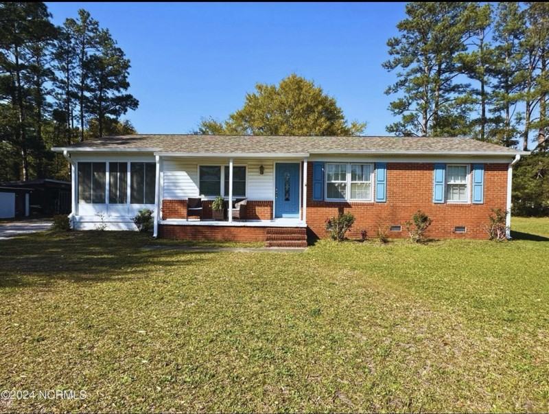 452 Nine Foot Rd - Photo 2 of 15