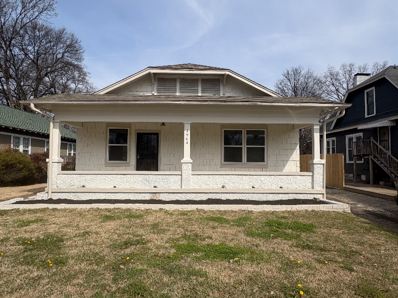 1964 Young Ave - Photo 2 of 15