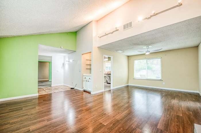 33338 N Monte Ave - Photo 3 of 31