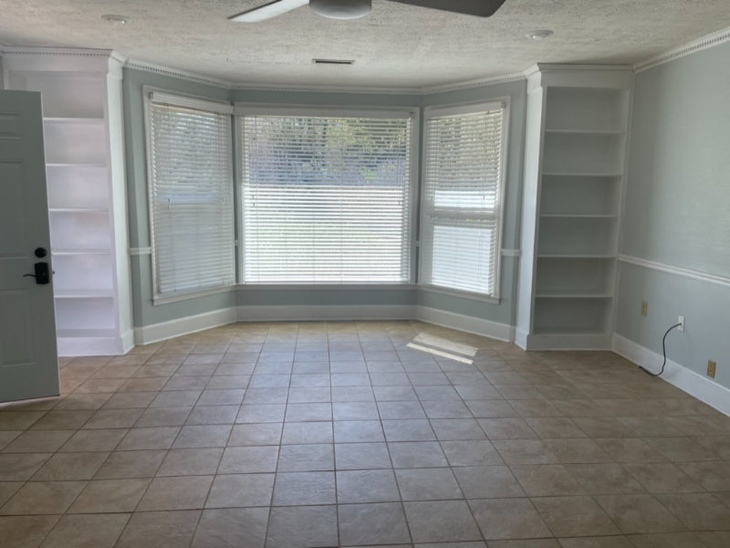 4725 Dana Ter Sw - Photo 2 of 8