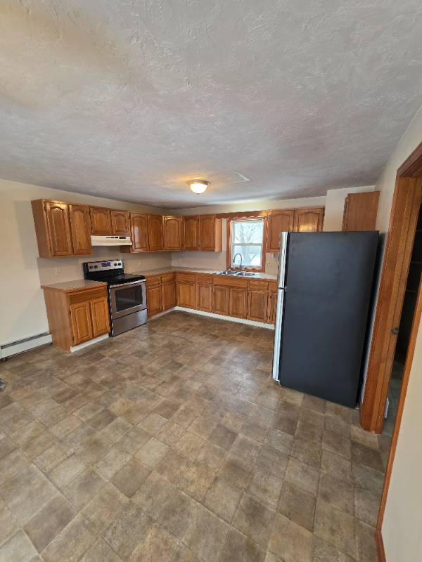 11 Pearl St #3 - Photo 2 of 16