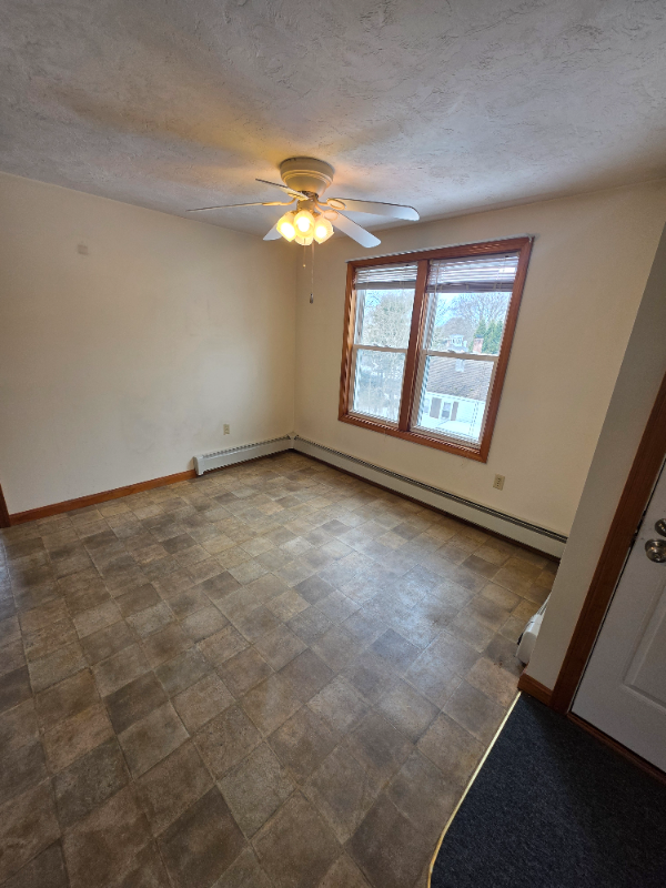 11 Pearl St #3 - Photo 3 of 16