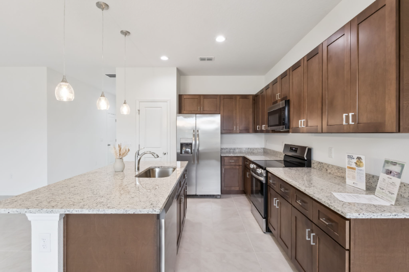 3772 Watercliff Cir - Photo 6 of 19